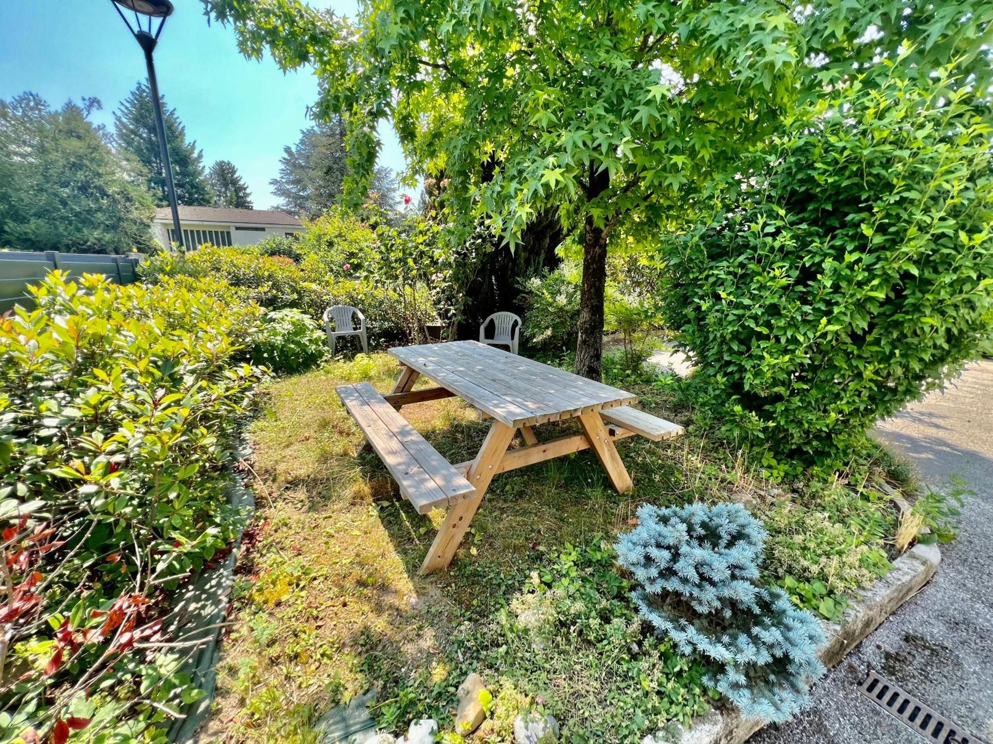 La Branche Du Cerisier Apartment Annecy Exterior photo
